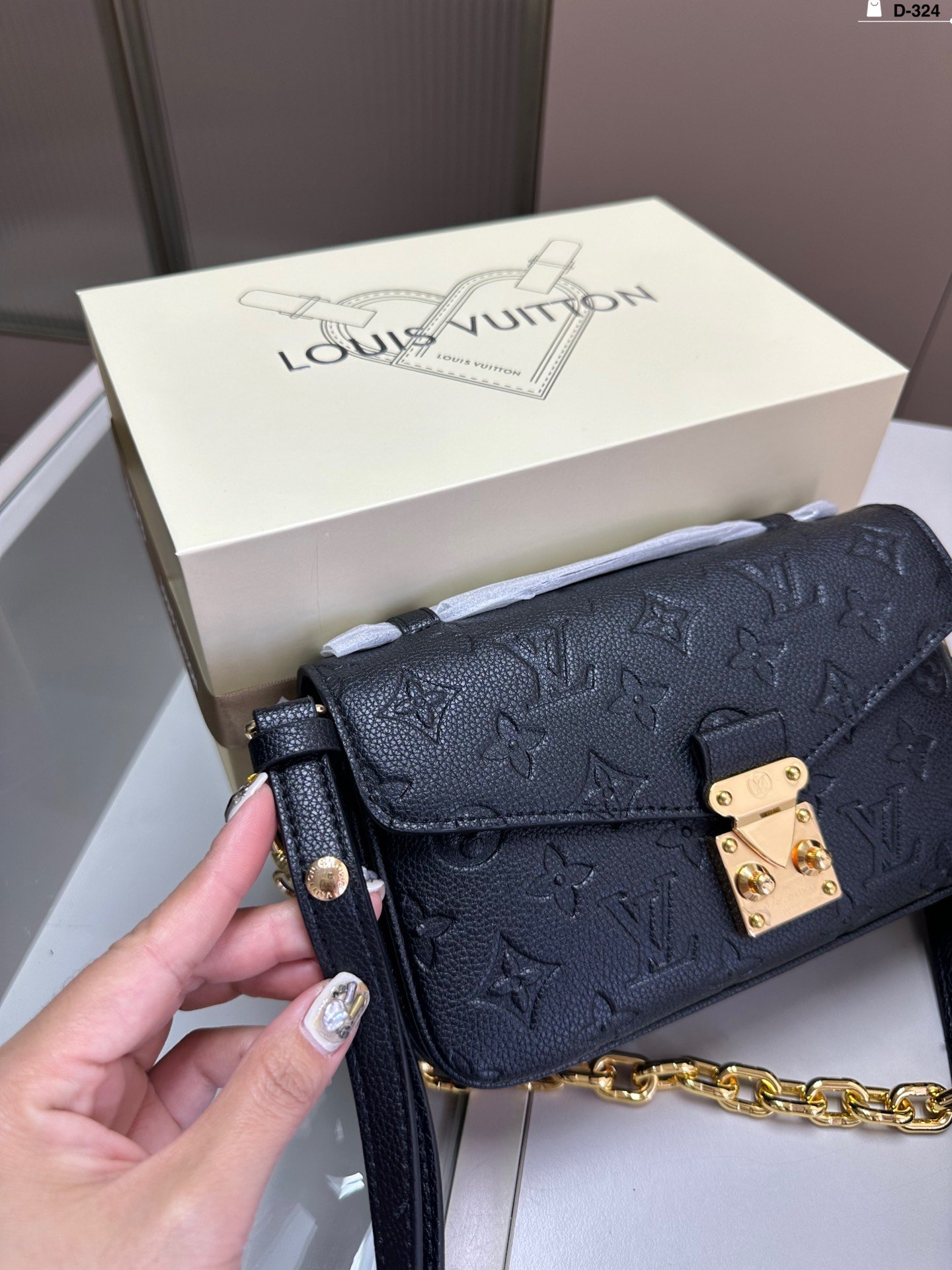 LV Pochette Métis Black Empreinte Leather - Bag - Image 8