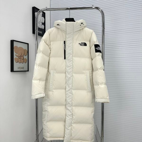 ```plaintext
TNF Sierra Long Down Parka - Jacket
```