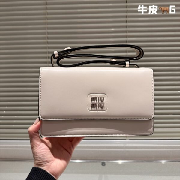MIU Matelassé Leather Shoulder Bag Black/White Leather - Bag