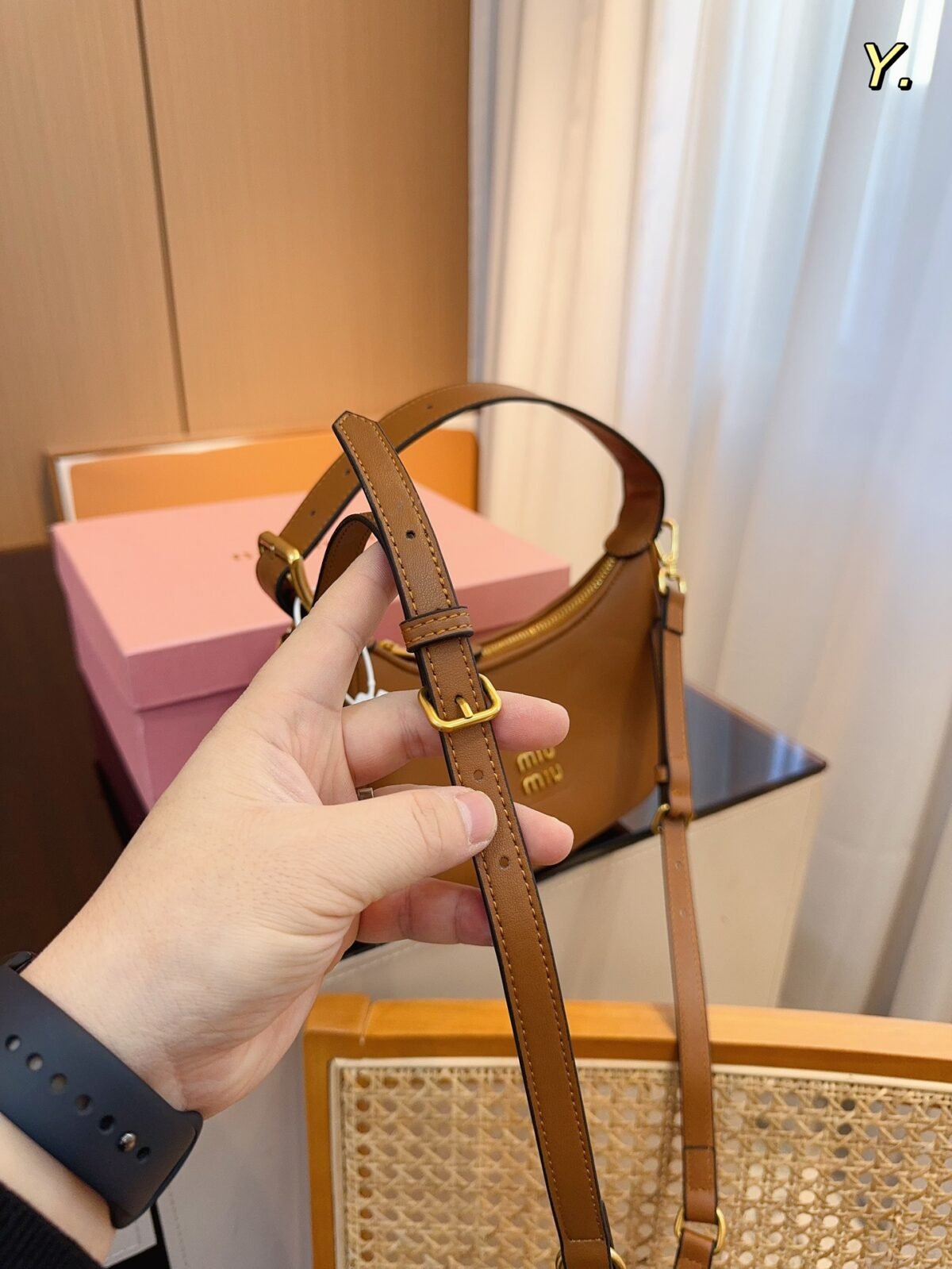MIU Wander Small Brown Leather – Borsa — 8
