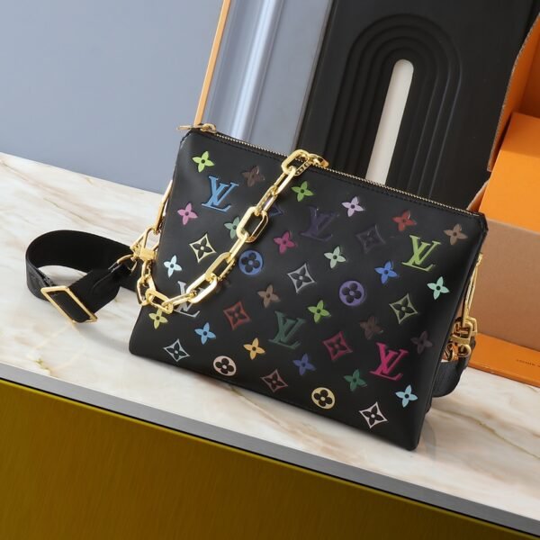 LV Pochette Volga - Bag