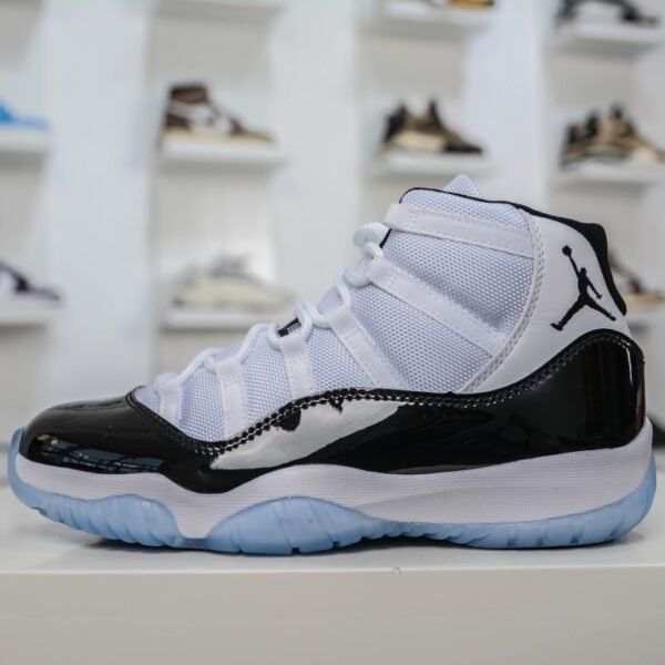 NK Air Jordan 11 Retro Concord - Sneakers