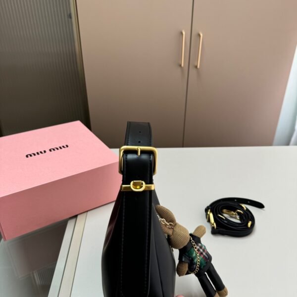 MIU Wander Black Leather - Bag