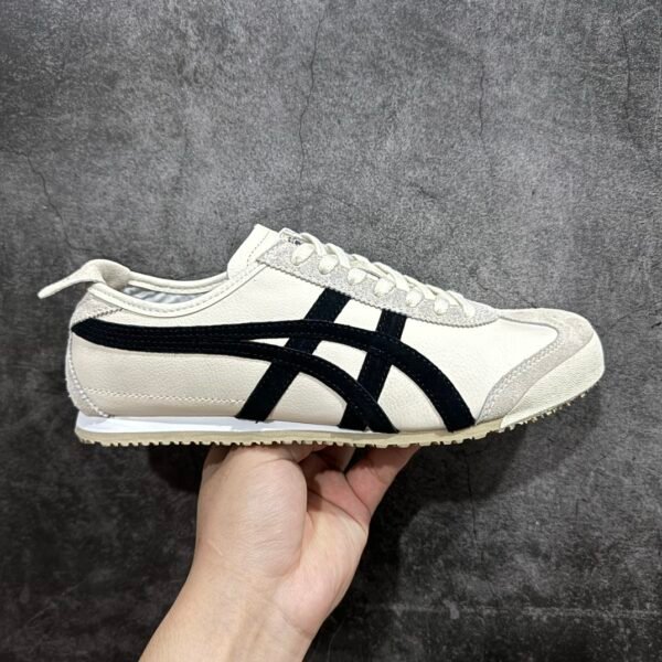 ```NK Mexico 66 - Sneakers```