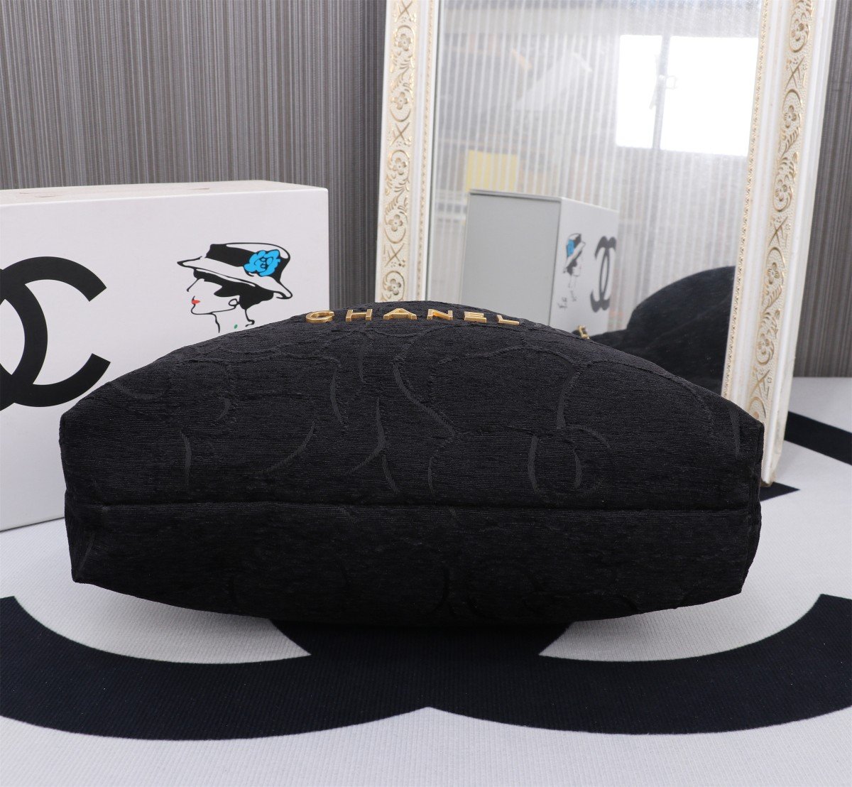 CC Drawstring Pouch Black - Bag - Image 4