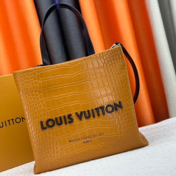 LV OnTheGo MM Crocodile Embossed Leather - Bag