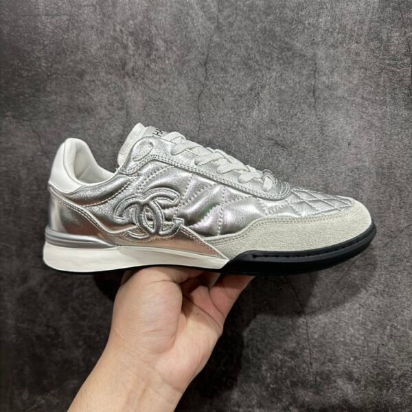 CC 22S Sneakers Silver Quilted Leather - Sneakers