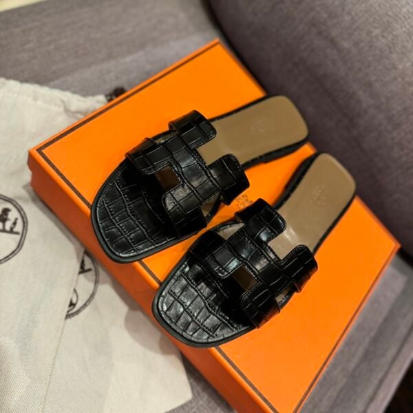 HM Oran Sandals - Sandals