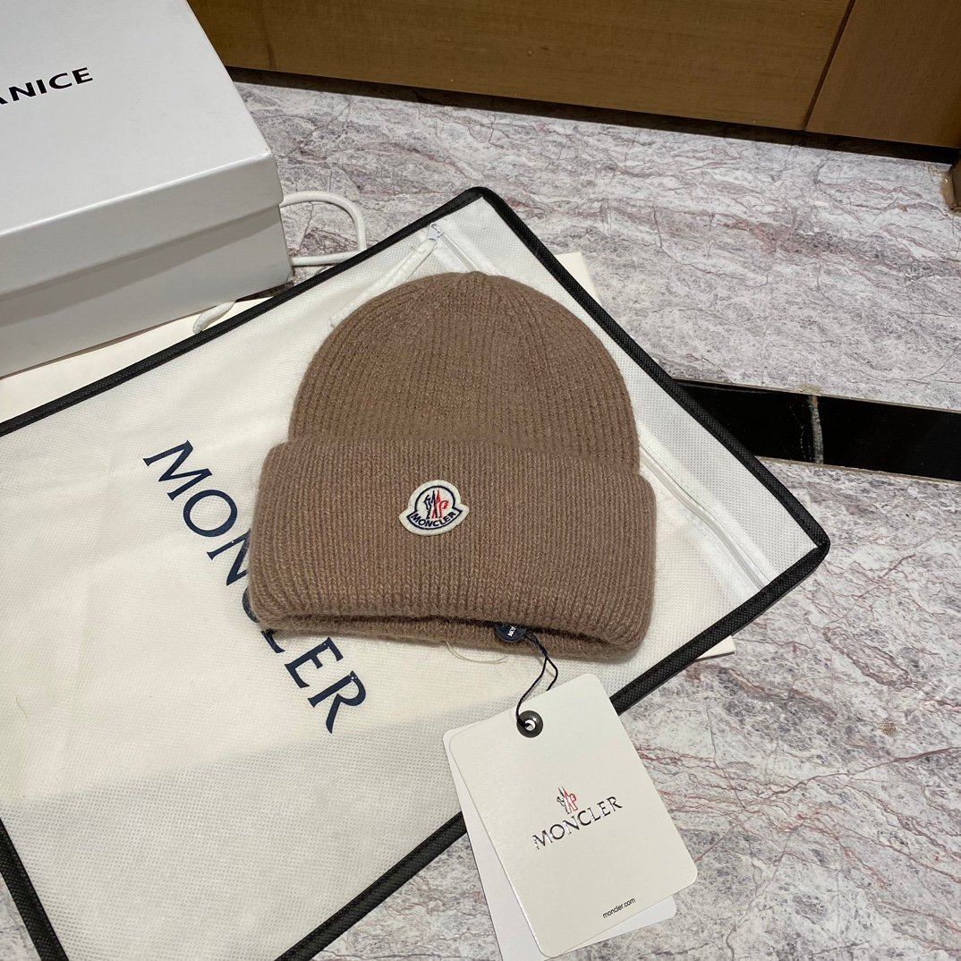 MCL Logo Beanie Wool - Hat - Image 5