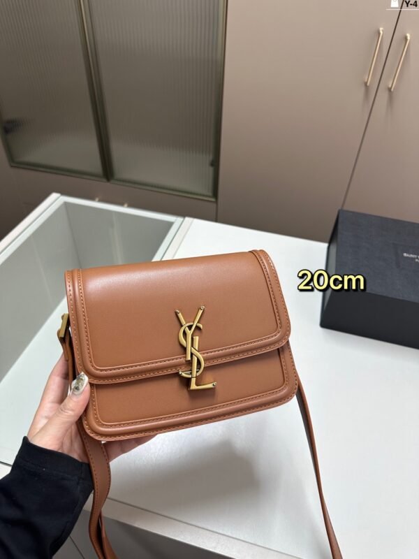 YSL Solferino – Borsa
