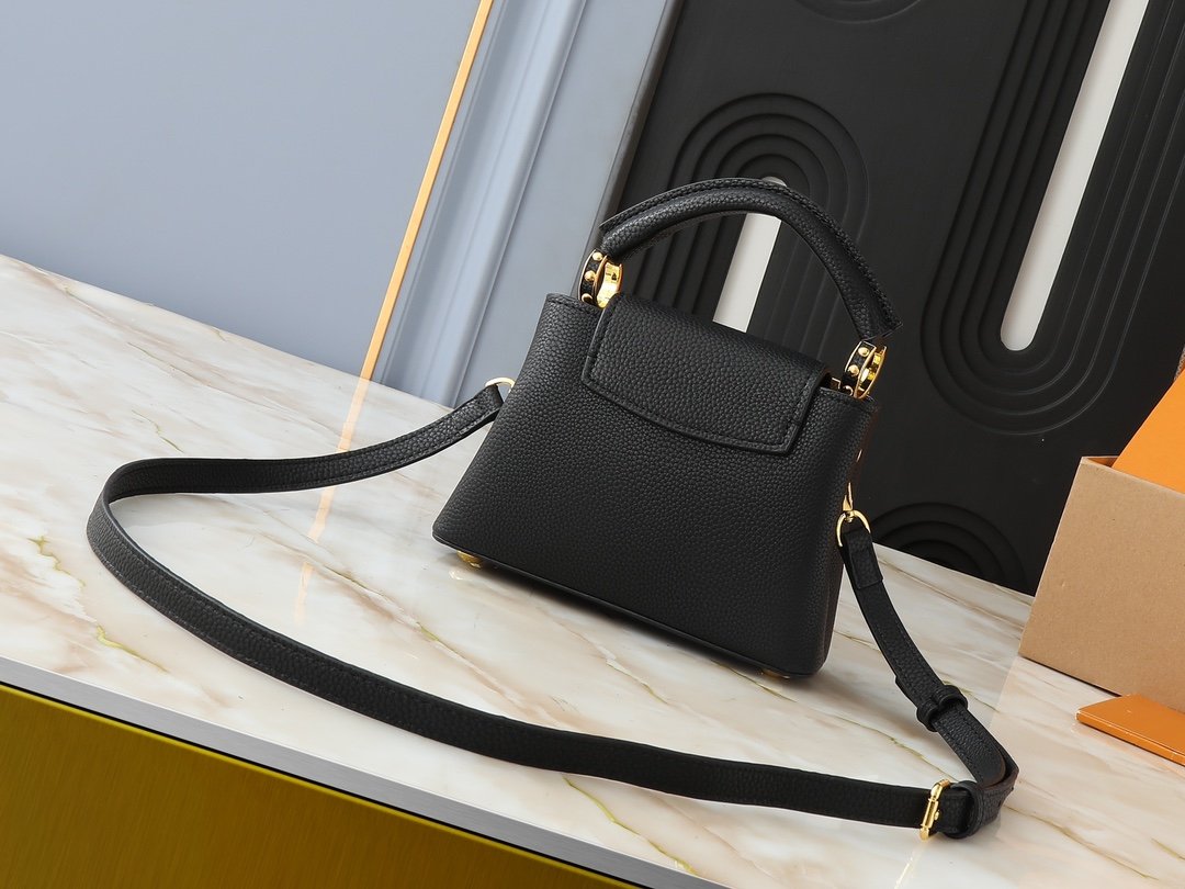 LV Capucines BB Black Leather - Bag - Image 3