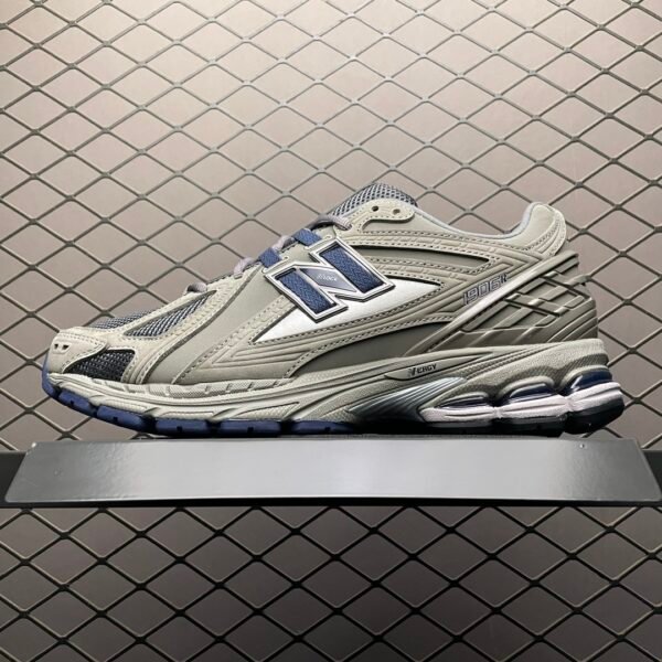 NB 1906R Grey - Sneakers