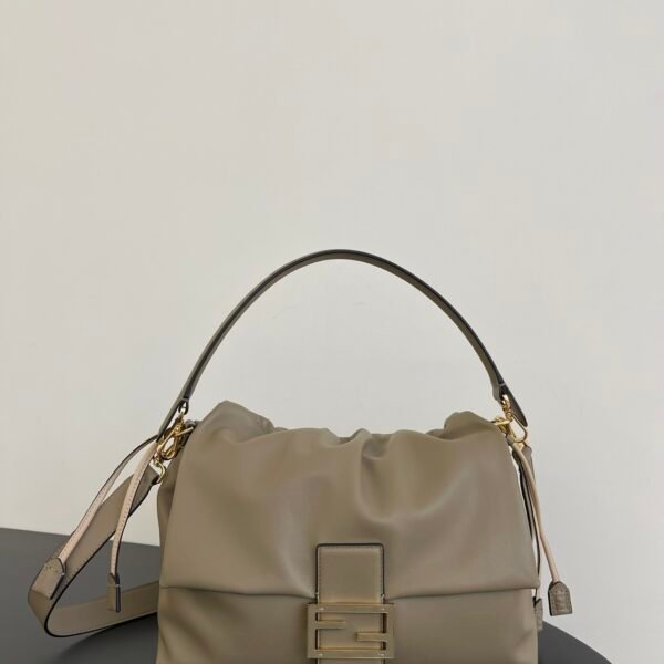 FD Baguette Pigeon Grey Leather - Bag
