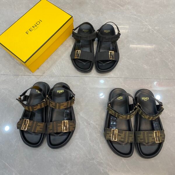 FD FF Logo Sandals - Sandals