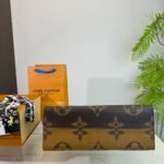 LV OnTheGo GM Monogram Reverse – Borsa