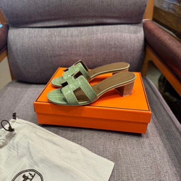 HM Oran Sandals Green Crocodile - Sandals
