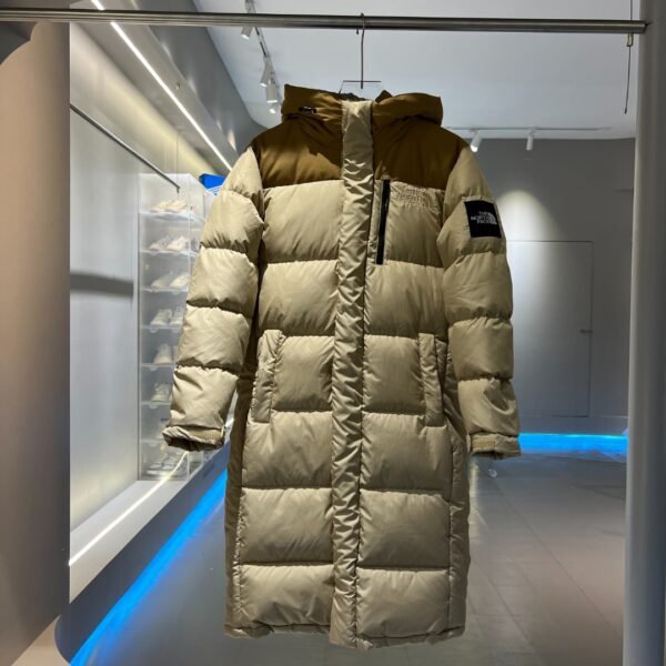 ```plaintext
TNF Himalayan Down Parka - Jacket
```