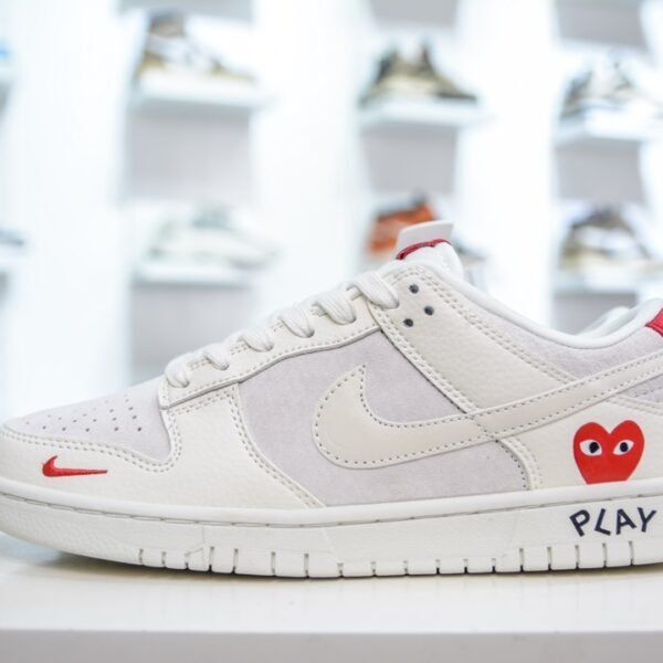 NK Dunk Low Comme des Garçons Play - Sneakers