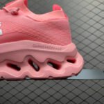 LW On Cloudventure – Sneakers – Tan