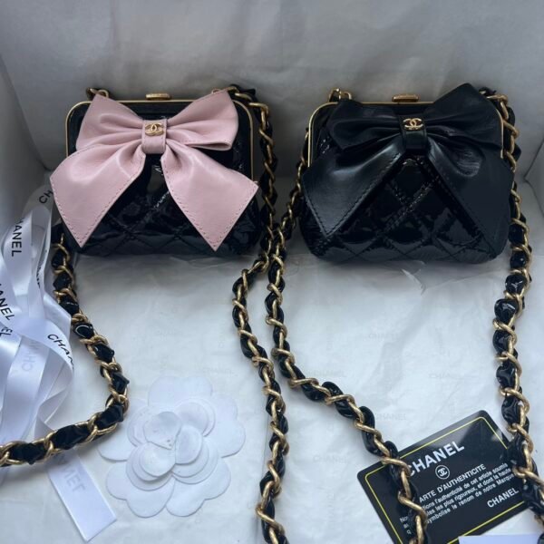 CC Mini Bow Vanity Case Black and Pink Lambskin - Bag