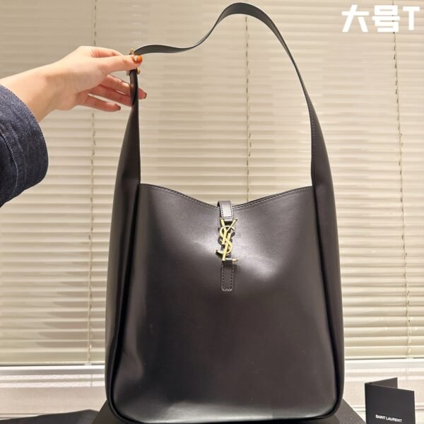 YSL Le 5 à 7 Hobo Black Leather - Bag