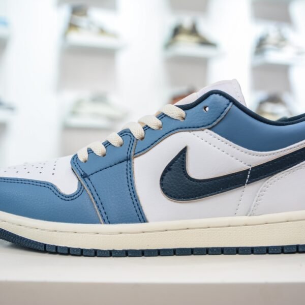 NK Air Jordan 1 Low SE - Sneakers