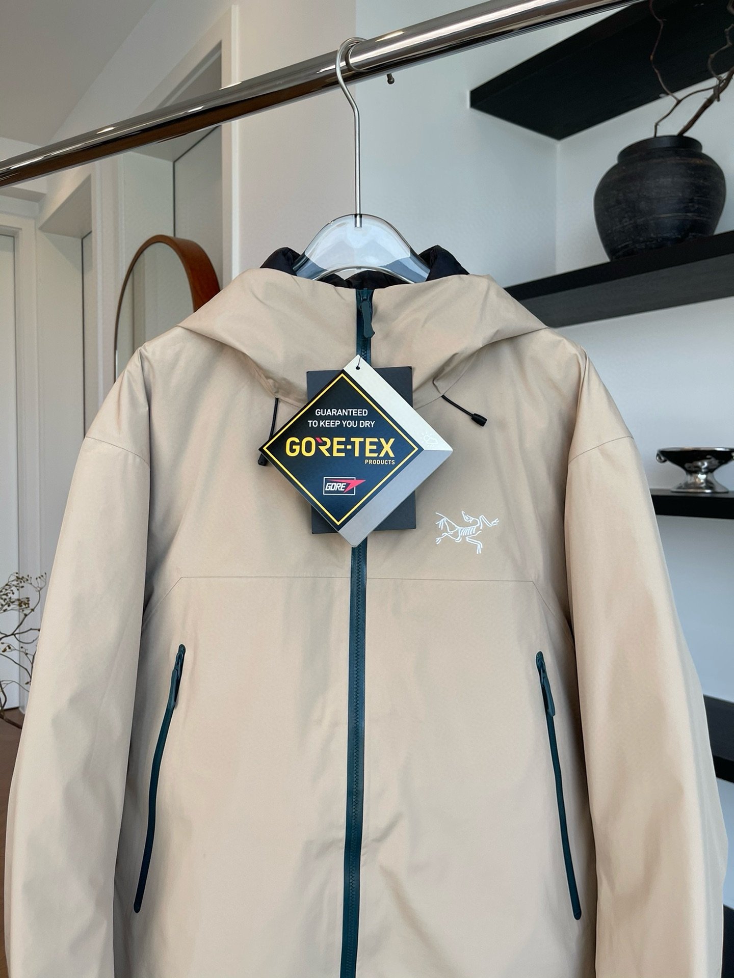 ARC Beta LT Jacket Beige - Jacket - Image 4