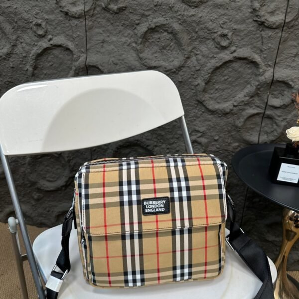 BBR Vintage Check Messenger Bag Beige Check - Bag