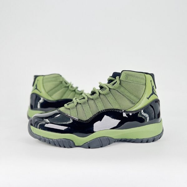 NK Air Jordan 11 Retro - Sneakers