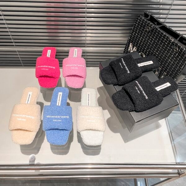 AMQ Furry Square Toe Slides - Slides