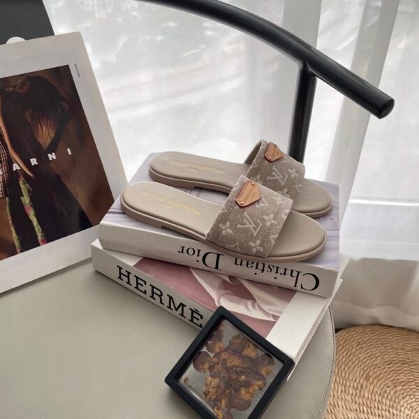 LV Paseo Flat Comfort - Slides