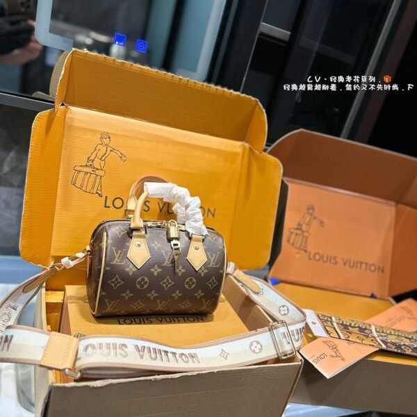 LV Speedy Bandoulière 20 - Bag