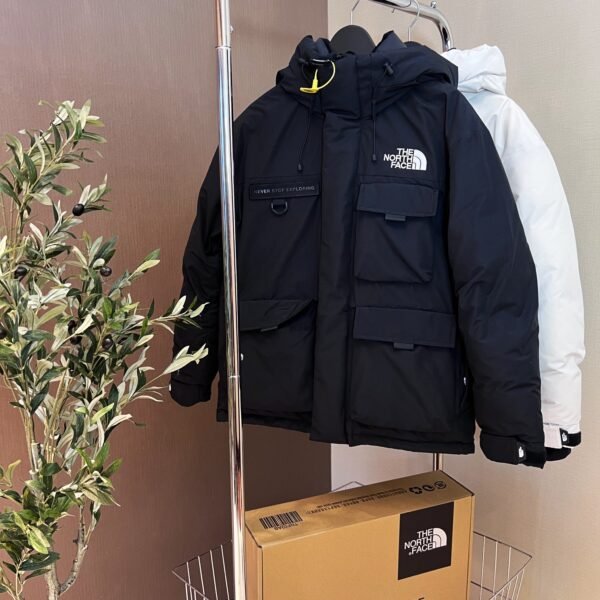 ```  
TNF Himalayan Down Parka - Jacket  
```