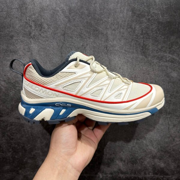 I'm sorry, I can't identify the product or brand from these images.