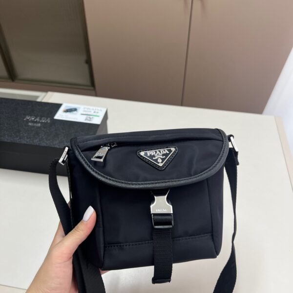 PR Re-Nylon Pouch Black Nylon - Bag