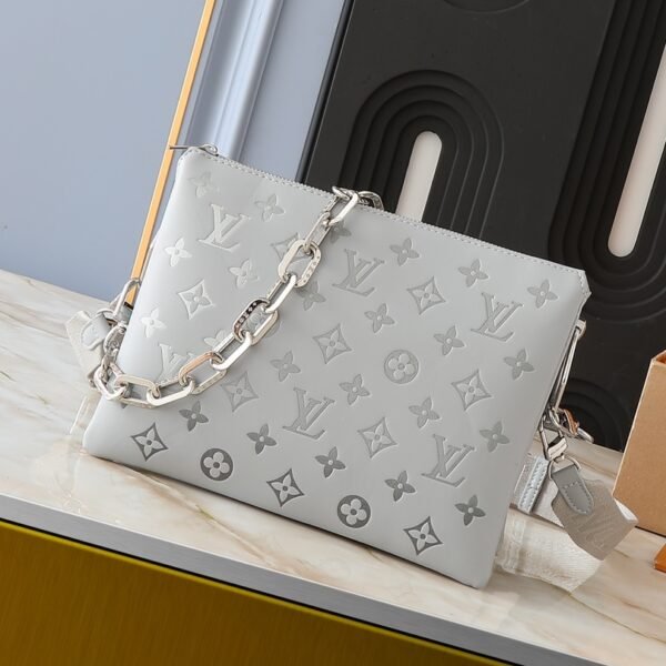 LV Pochette Volga - Bag
