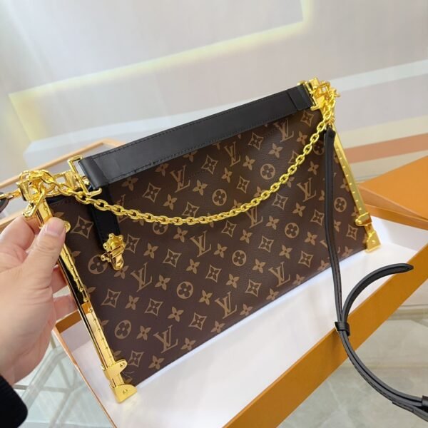 LV Petite Malle Souple - Bag