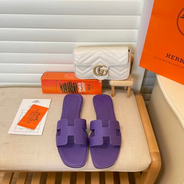 HM Oran Sandals - Slides