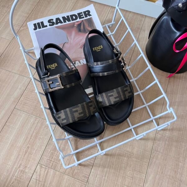 FD FF Logo Sandals - Sandals