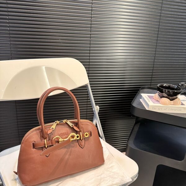 MIU Wander Aventure Brown Leather - Bag