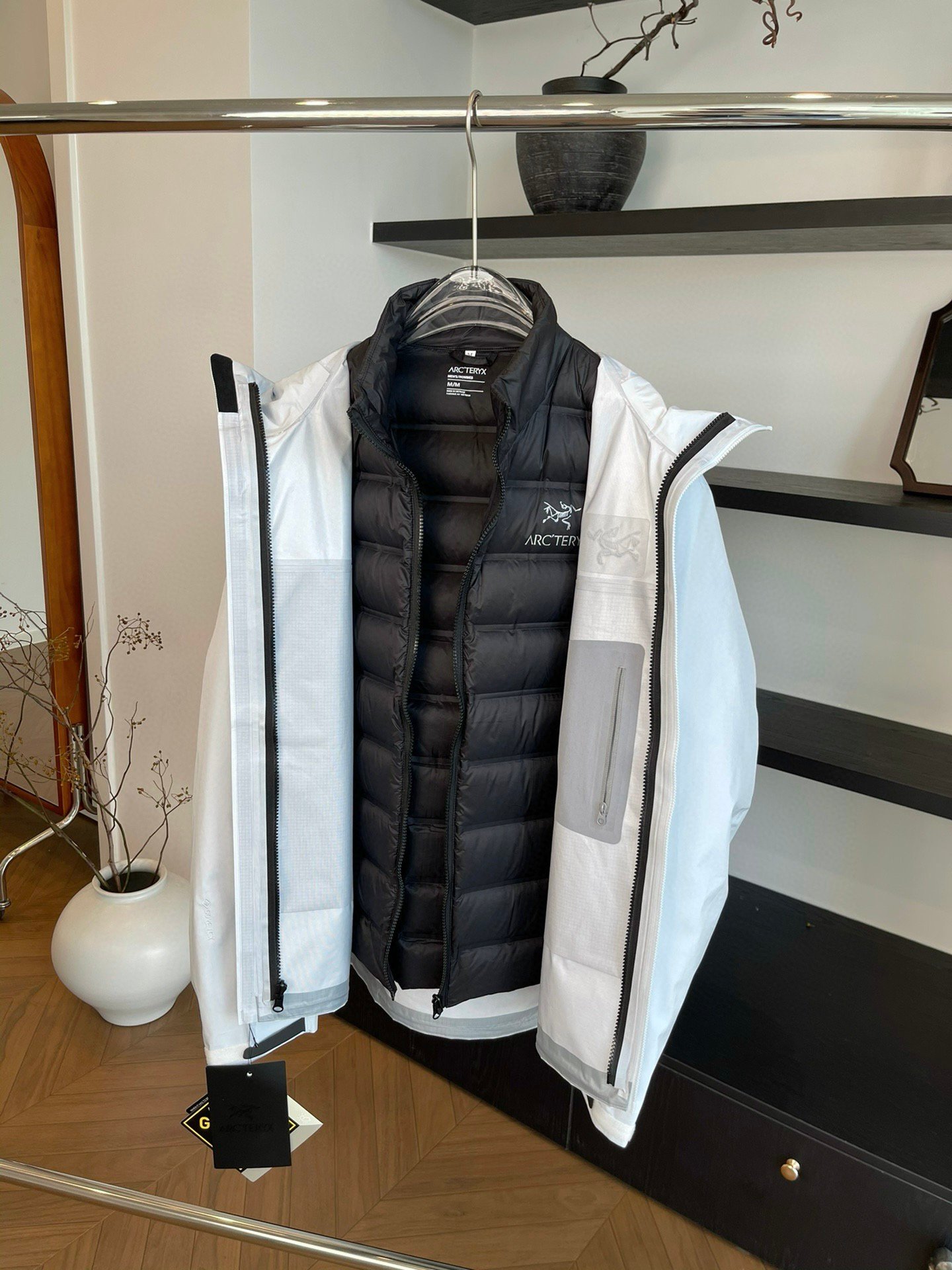 AR Beta LT Jacket White - Jacket - Image 3