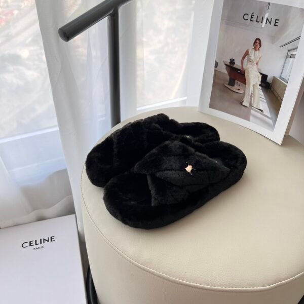 CEL Triomphe Shearling Slides - Slides