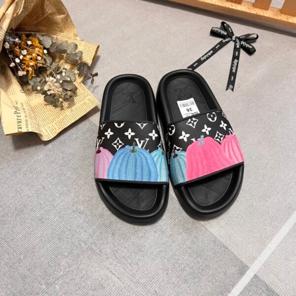LV Waterfront - Slides