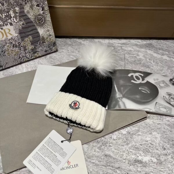 MCL Pom Pom Beanie - Hat