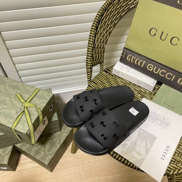 GG Interlocking G Slide - Slides