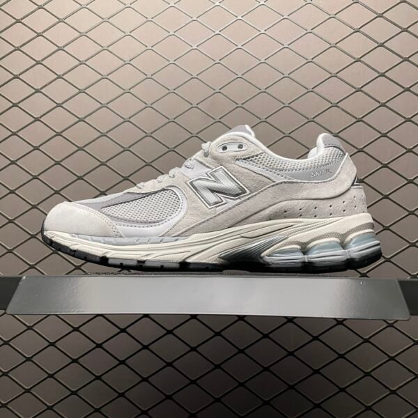 NB 2002R - Sneakers