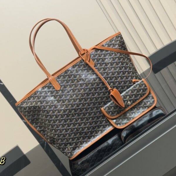 GYD Anjou Reversible PM Monogram - Bag