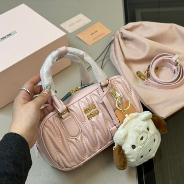 MIU Wander Matelassé Pink Leather - Bag