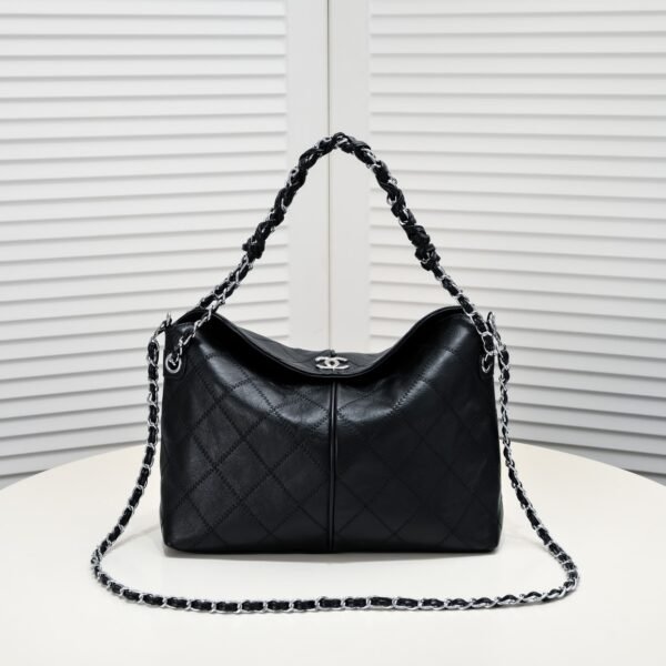 CC 19 Hobo Black Leather - Bag