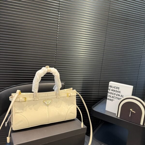 PR Galleria Saffiano Leather - Bag